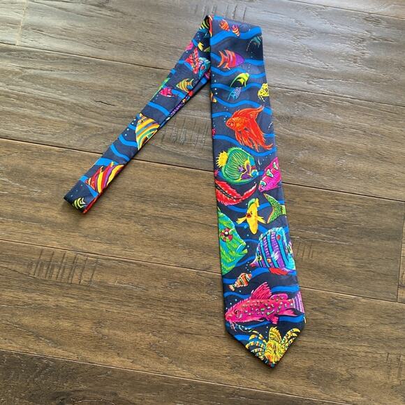 SURREY Colorful Fish Pattern Men's Tie One Size - Picture 2 of 4